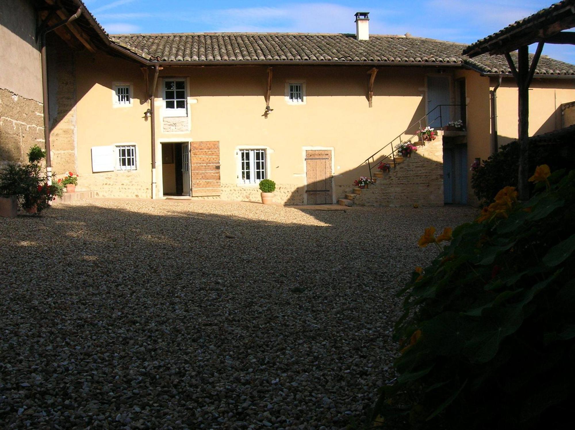 Bed & Breakfast - Maison De Marie Messimy-sur-Saone Exterior foto